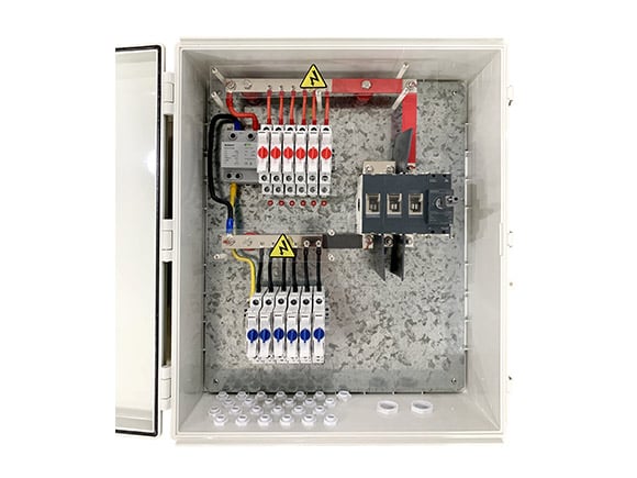 1500V Combiner box open 2